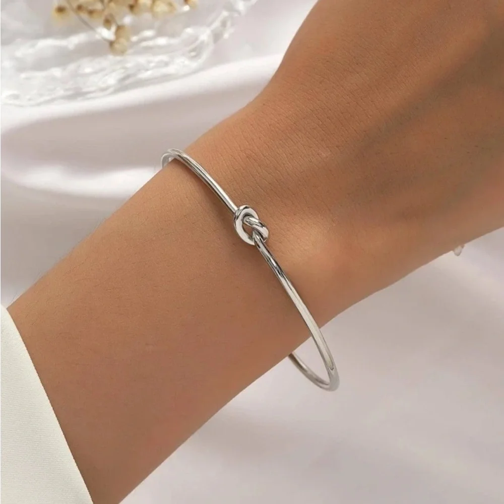 Dainty Silver Knot Bangle Bracelet